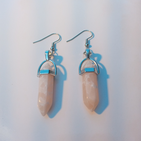 Rose quartz chakra Point earrings - Picture 3 of 3